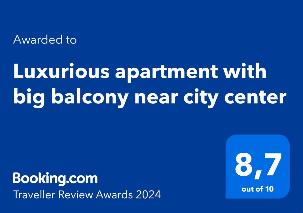 Luxurious Apartment With Big Balcony Near City Center Wien Eksteriør bilde